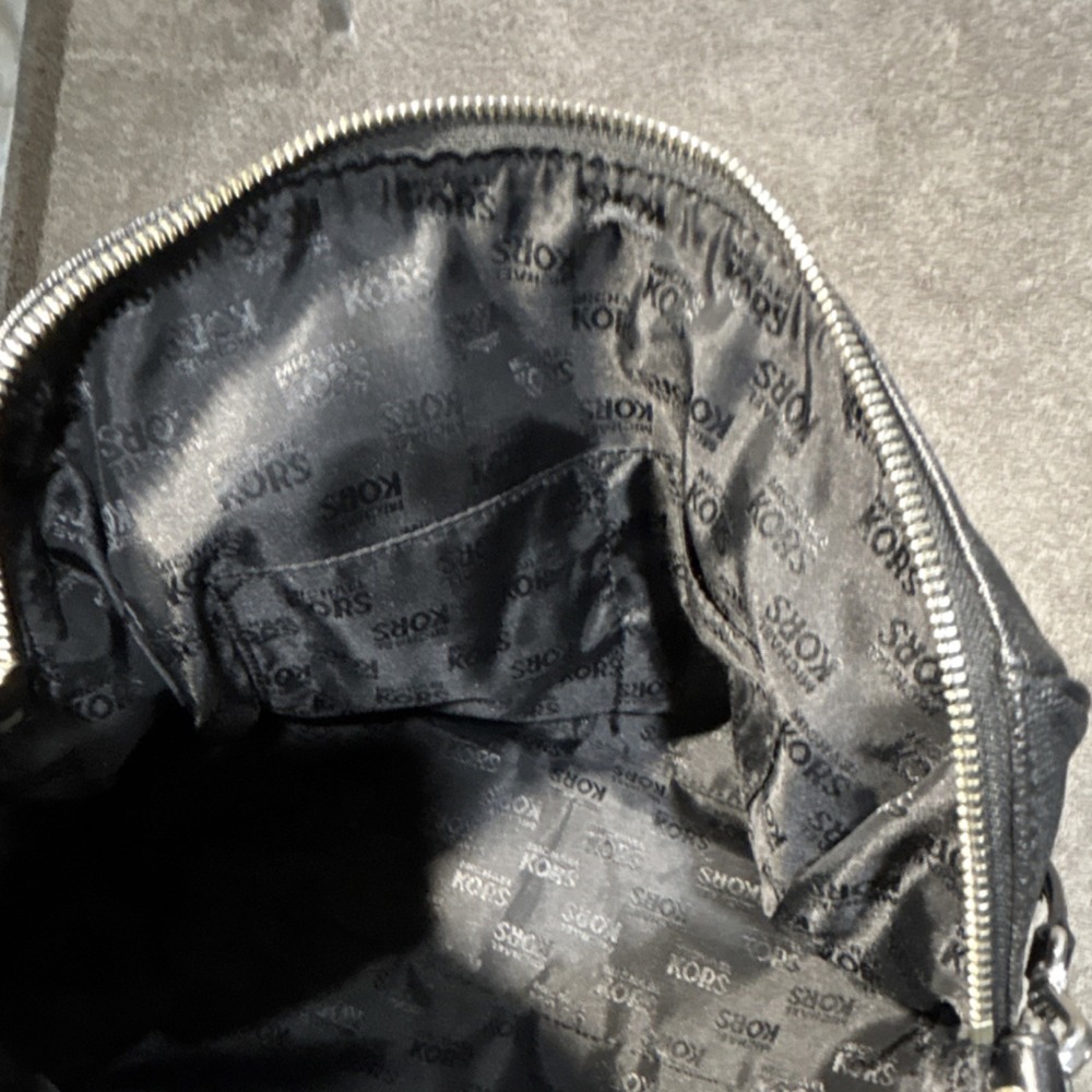 Michael Kors Black Monogram Satchel Top Handle Zip w/ Detachable Strap & Charm - Picture 8 of 8